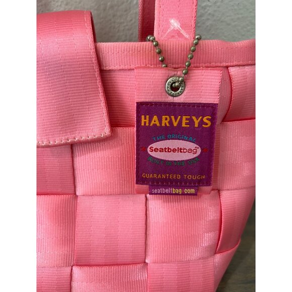 Harvey's Seatbelt Bag Pink With Hearts Lining Handbag Purse - Picture 3 of 11